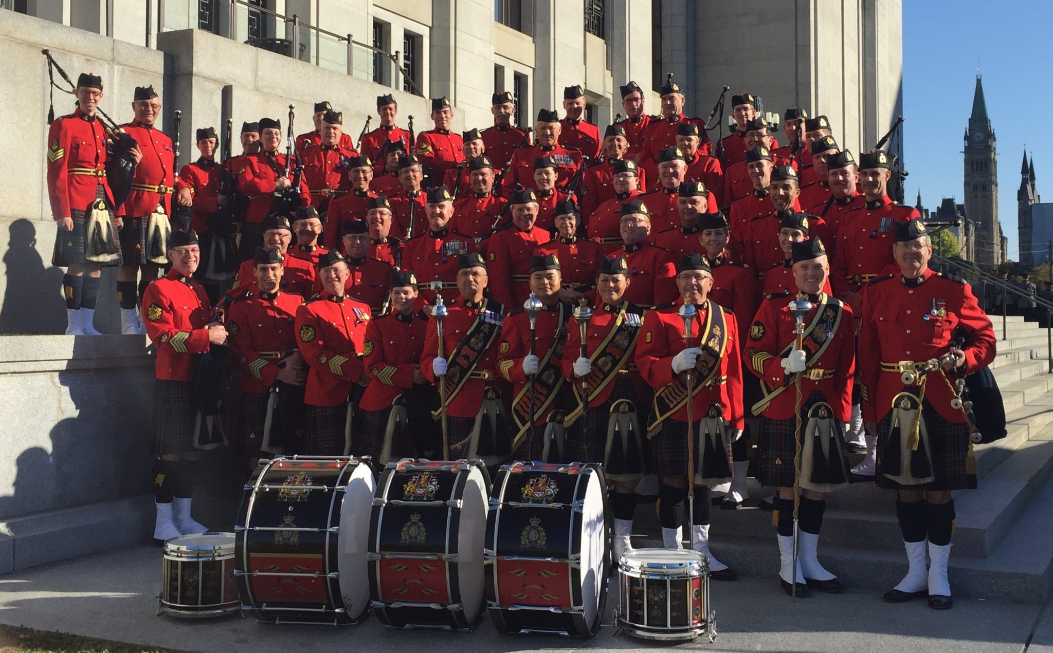 99 RCMP Pipes & Drums Pipers Persuasion