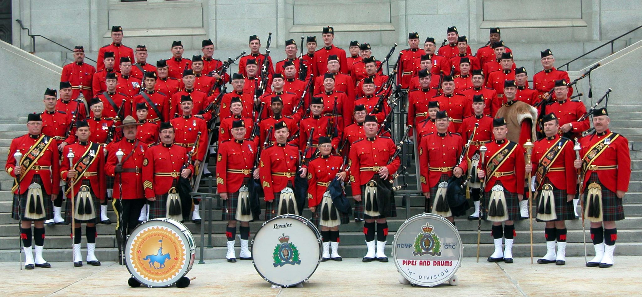 99 RCMP Pipes & Drums Pipers Persuasion